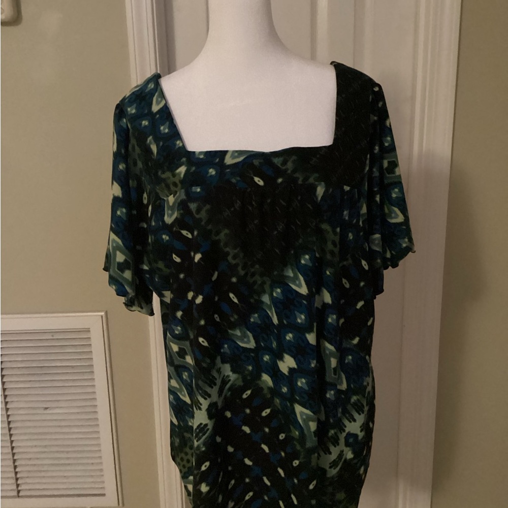 New Directions Green and Blue Patterned Blouse